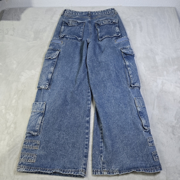 FOREVER 21 Cargo Jeans Womens 27 Blue Flap Pockets Baggy Wide Leg Y2K Grunge - Picture 2 of 11